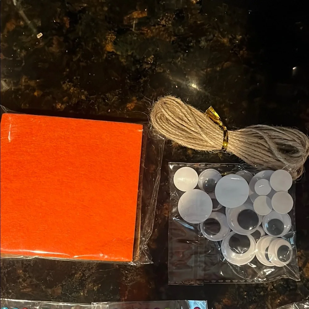 Glow in the Dark Wood Painting Set